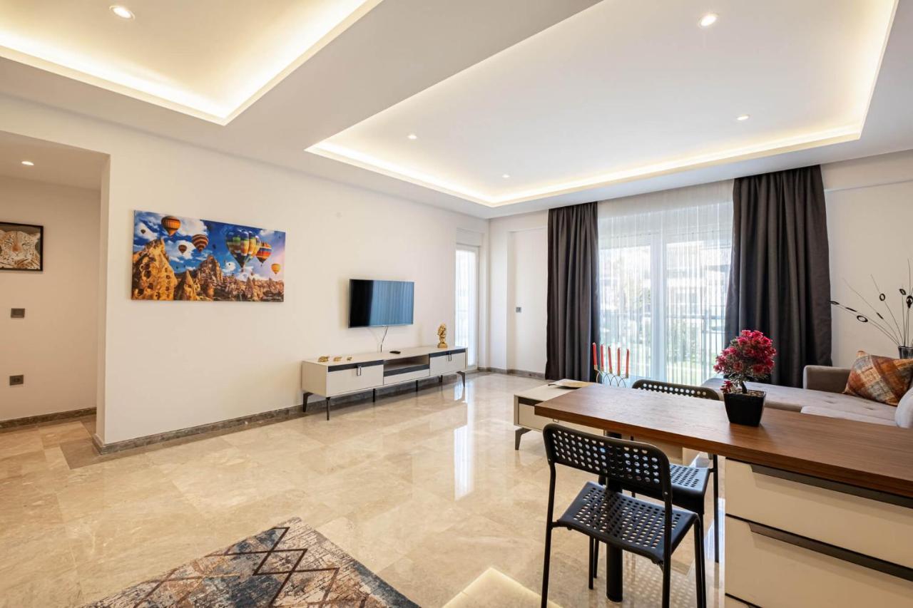 Deluxe Aparthotel